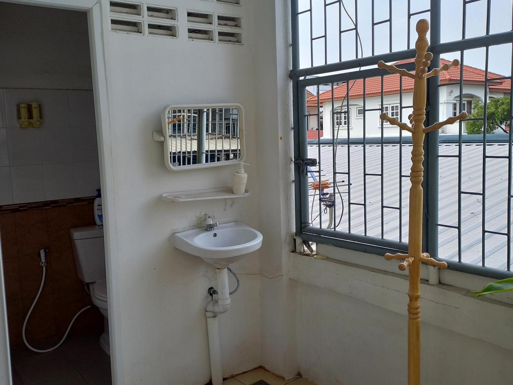 Happy Hostel بانكوك المظهر الخارجي الصورة